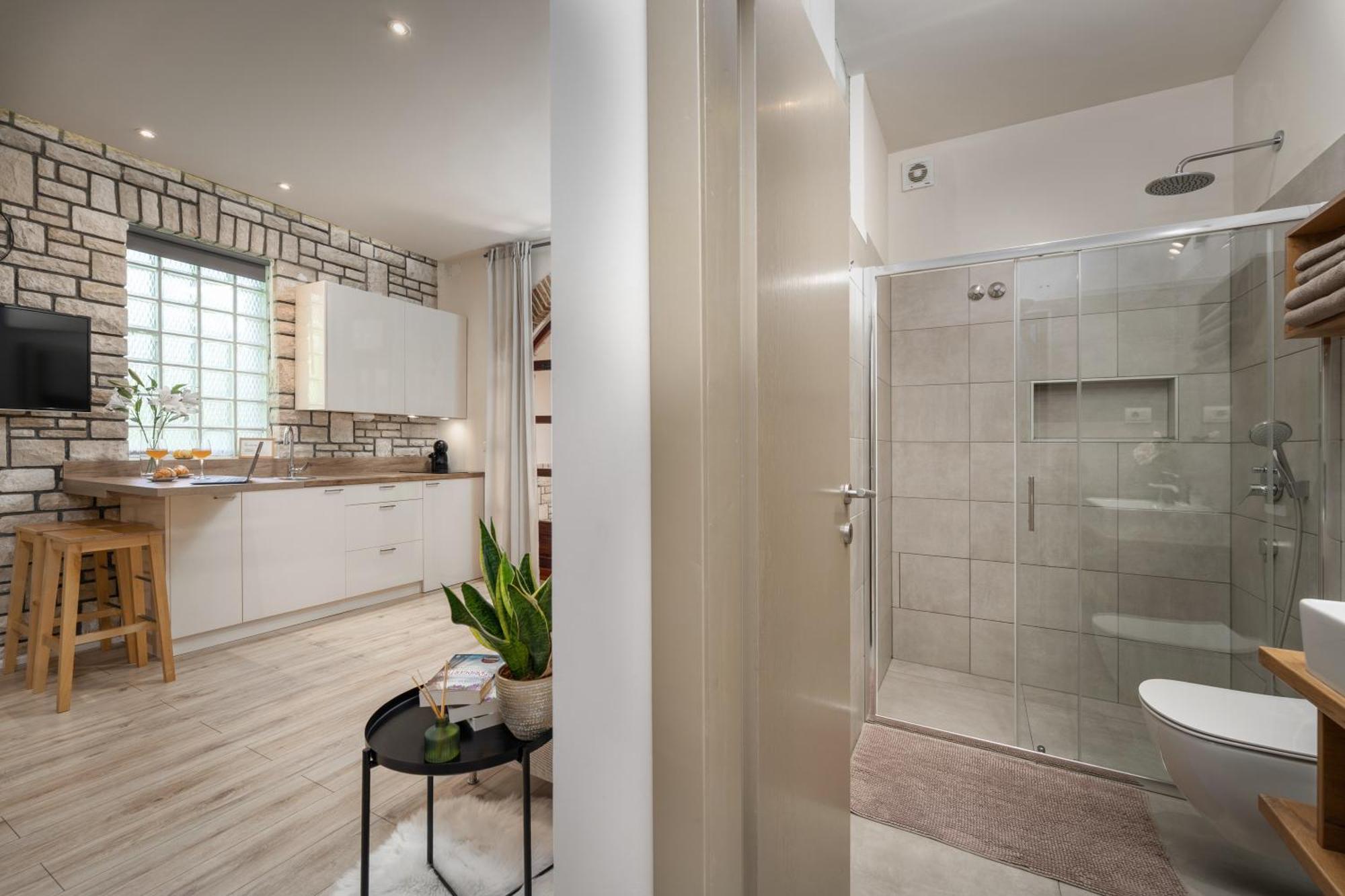 Luxe Studio Mr.M 2 Пула Екстериор снимка