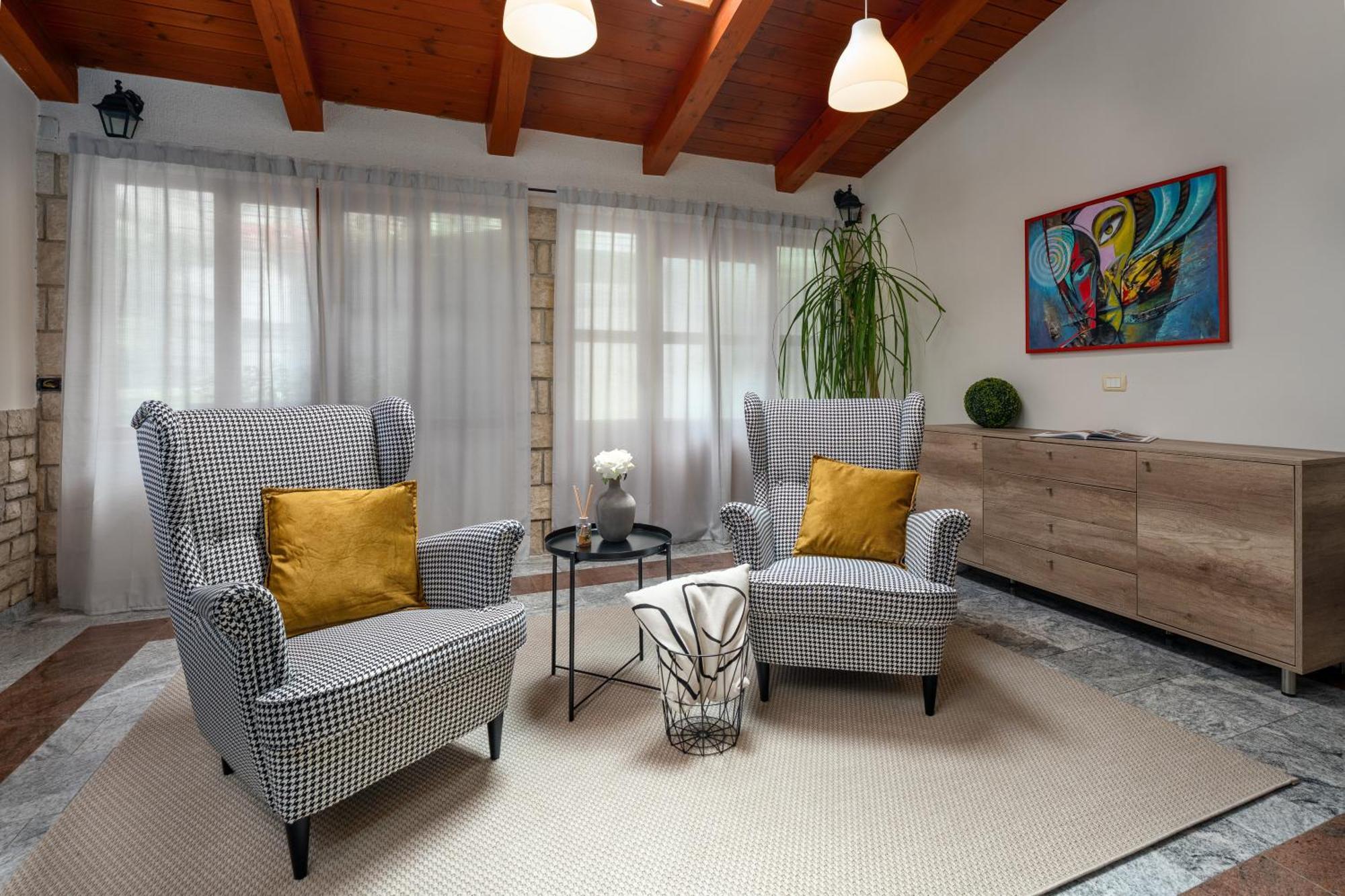 Luxe Studio Mr.M 2 Пула Екстериор снимка